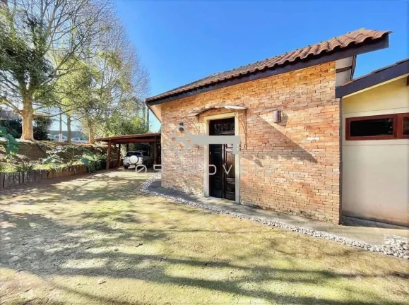 Imagem Casa no Cond Passárgada "D" - TÉRREA, rústica...contemporânea com 03 suítes!