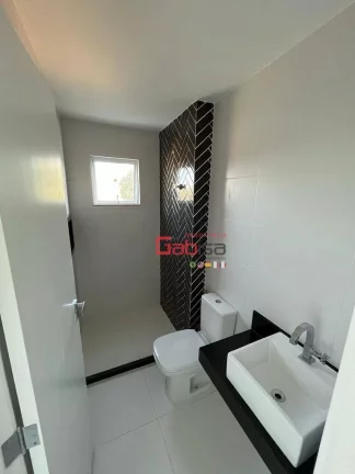 Imagem Cobertura com 3 dormitórios à venda, 132 m² por R$ 840.000,00 - Palmeiras - Cabo Frio/RJ