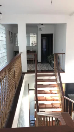 Imagem Casa em Aldeia da Serra - 688m²