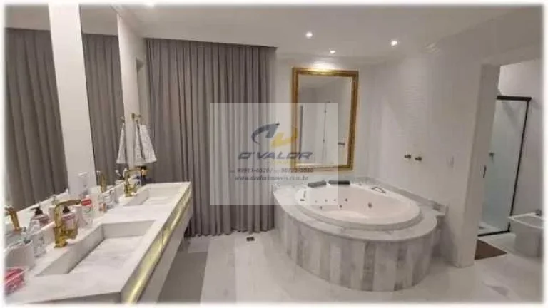 Imagem Vendo Casa, Porteira Fechada, com 334 m², 4 quartos s/ 3 suítes, escritório, piscina e 4 vagas