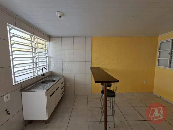 Imagem Casa para alugar, 76 m² por R$ 1.732,00/mês - Medianeira - Porto Alegre/RS
