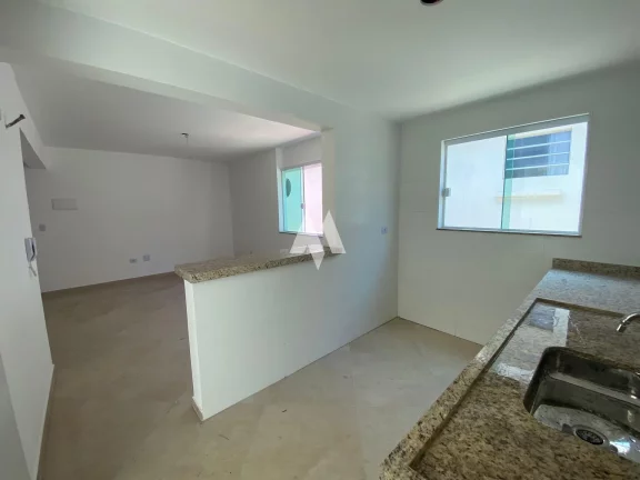 Imagem Casa Alta 2 dormitórios com 2 suítes e garagem - em Campo Grande, Santos/SP