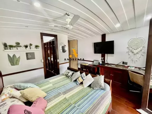 Imagem Novo Leblon- Maravilhosa casa - Que tal morar no melhor e mais completo condomínio da Barra???