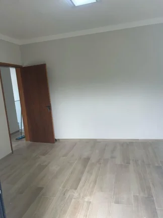 Imagem Imóvel de luxo no Jardim Astro em Sorocaba-SP: Casa em condomínio com 4 quartos, 1 suite, 2 salas, 4 banheiros e 4 vagas.
