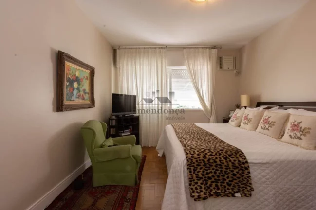 Imagem Apartamento na Rua Maranhão com 04 quartos e 2 vagas, 220m²