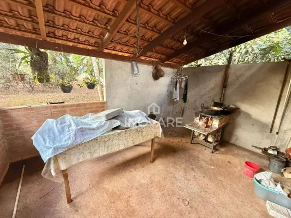 Imagem Chácara com 4 dormitórios à venda, 5000 m² por R$ 1.100.000,00 - Estância Vale Do Paraíso - Itumbiara/GO