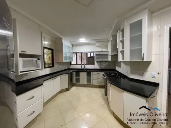 Imagem Sobrado no Bairro Country por R$5.500.000,00