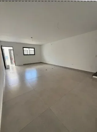Imagem Casa para Venda em Santo André, Vila Pires, 3 dormitórios, 1 suíte, 1 banheiro, 2 vagas