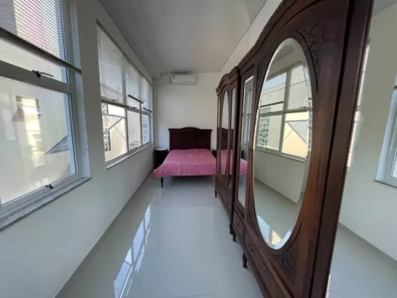 Imagem Casa com 4 dormitórios para alugar- Jurerê - Florianópolis/SC