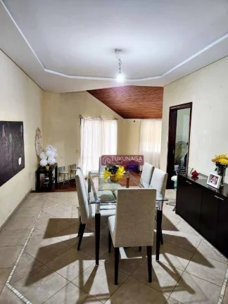 Imagem Casa com 4 quartos à venda, 255 m² por R$ 3.000.000 - Arujazinho III - Arujá/SP