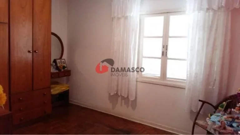 Imagem Sobrado à venda 3 Quartos, 2 Vagas, 150M², Cerâmica, São Caetano do Sul - SP