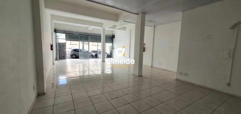 Imagem Sala térrea para locação central ao lado do Registro de Imóveis