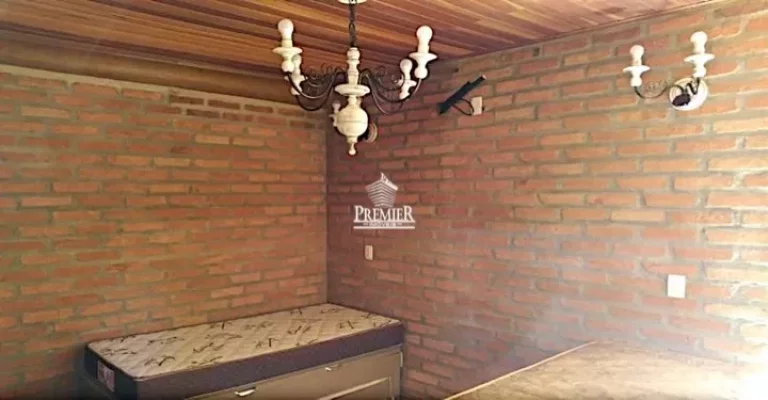 Imagem BÉLISSIMA CHÁCARA A VENDA COM ACABAMENTO RÚSTICO NO MEDEIROS DE ITUPEVA