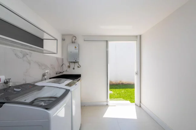 Imagem Casa com 02 Suítes, no Santo Inácio