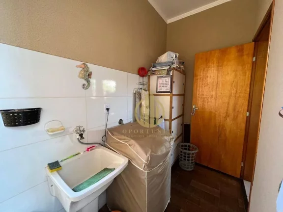 Imagem Casa com 3 dormitórios à venda, 106 m² por R$ 500.000,00 - Villas Mabel - Ribeirão Preto/SP