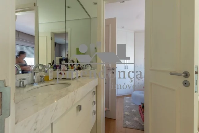 Imagem Apartamento duplex em Perdizes com 3 suítes e 3 vagas, 176m².