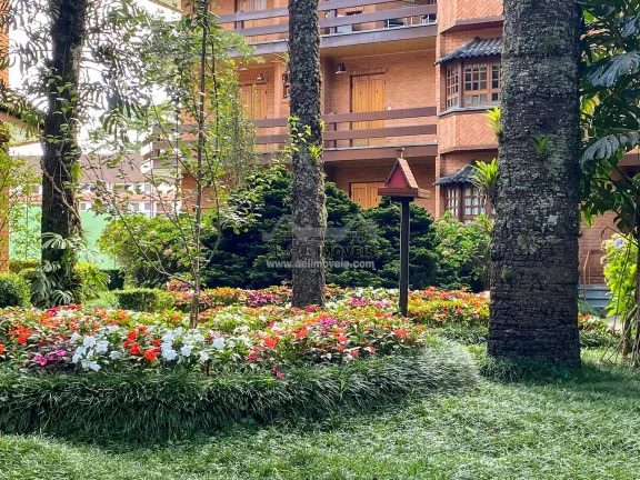 Imagem Apartamento à venda em Campos do Jordão - Localizado no centro do Capivari