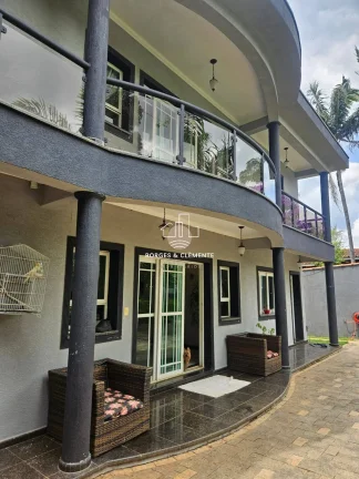 Imagem CASA EXCLUSIVA À VENDA 4 SUITES| VILA SANTISTA – ATIBAIA/SP