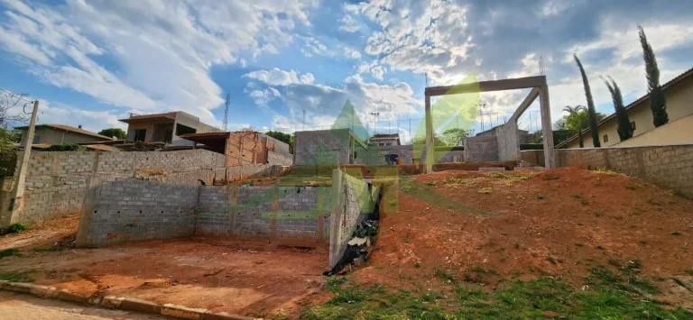 Imagem Terreno em Condomínio na Beira da Represa em Piracaia