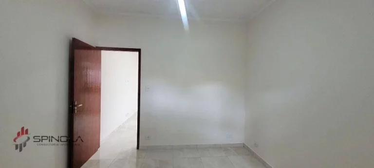 Imagem Casa com 2 dormitórios à venda, 70 m² por R$ 399.000,00 - Maracanã - Praia Grande/SP