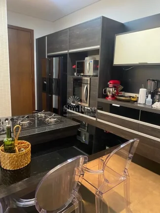 Imagem Casa Alto Padrão