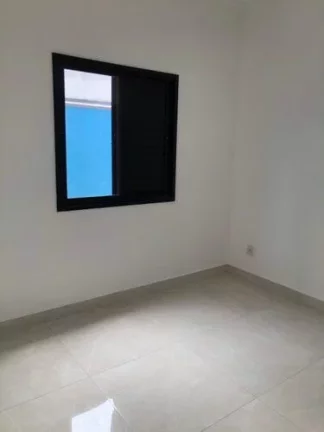 Imagem Casa Térrea à venda na Vila Caputera em Mogi das Cruzes, com 2 dormitórios, sendo 1 suíte e cozinha americana
