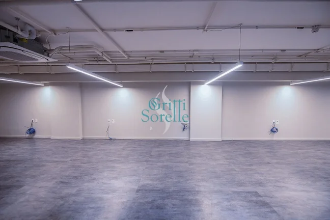 Imagem Prédio Comercial para Alugar em Jardim Paulistano/São Paulo-SP.