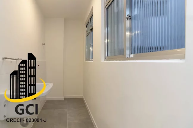 Imagem Reformadíssimo apto de 87m² com 2 dormitórios e 1 vaga na Rua Homem de Melo