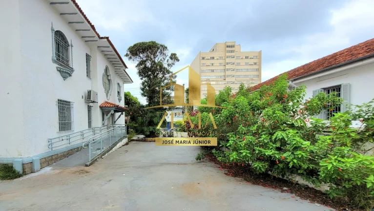 Imagem Sobrado colonial, 900m2 / 531 m2, comercial, 10 ambientes, 10 vagas, 06 wc