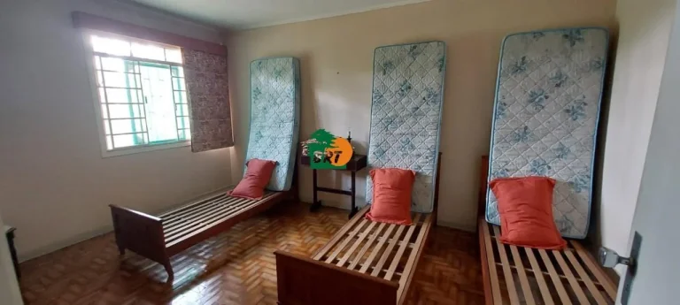 Imagem Chácara para Venda em São Roque, Recanto Flora, 2 dormitórios, 1 banheiro, 2 vagas