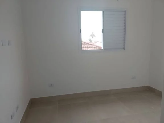 Imagem Casa com 2 dormitórios à venda, 55 m² por R$ 290.000,00 - Mirim - Praia Grande/SP
