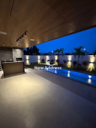 Imagem Casa Alto Padrão com 4 Quartos e Lazer Completo no Alphaville Jacuhy
