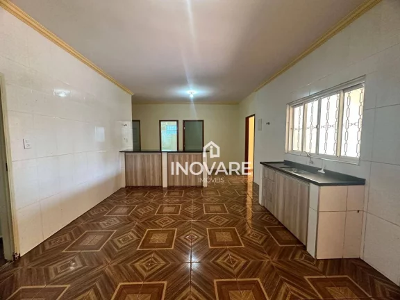 Imagem Casa com 3 dormitórios à venda, 200 m² por R$ 350.000,00 - Jardim das Palmeiras - Araporã/MG