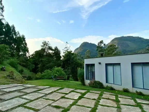Imagem Chácara Exclusiva na Montanha | Privacidade Absoluta