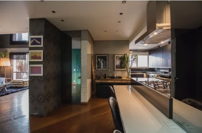 Imagem OPORTUNIDADE Apartamento Mobiliado 2 suites 2 vagas em Moema