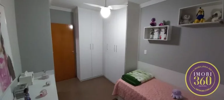Imagem Lindo espaçoso sobrado