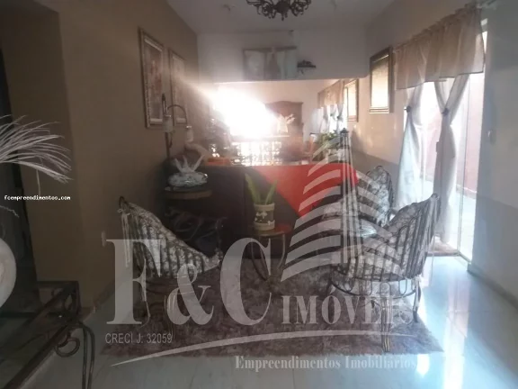 Imagem Casa para Venda em Limeira, Colinas do Engenho, 2 dormitórios, 2 suítes, 1 banheiro, 2 vagas