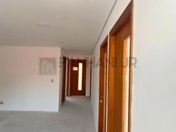 Imagem Casa Comercial para Locação em São Paulo-SP, Bairro Jardim América: 8 Salas, 8 Banheiros, 700m² de Área