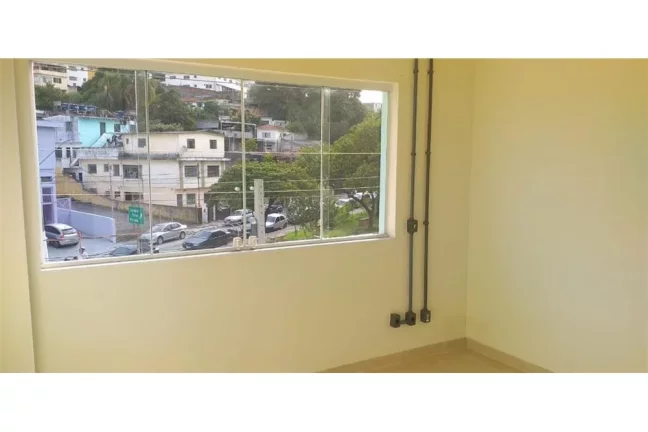 Imagem Pavimento com 7 salas para locação em Pirituba.