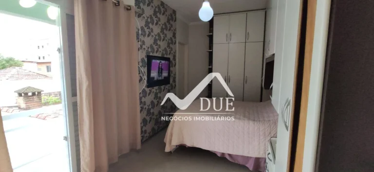 Imagem Casa com 3 dormitórios, 145 m² - venda por R$ 890.000 ou aluguel por R$ 5.600/mês - Macuco - Santos/SP