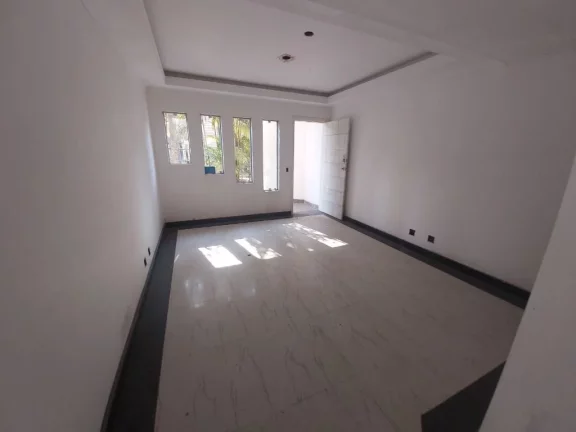 Imagem Sobrado com 2 dormitórios à venda, 117 m² por R$ 770.000,00 - Mirim - Praia Grande/SP