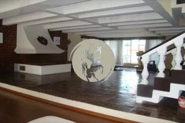 Imagem MANSÃO EM SANTOS NO CONDOMINIO FECHADO MORRO SANTA TEREZINHA