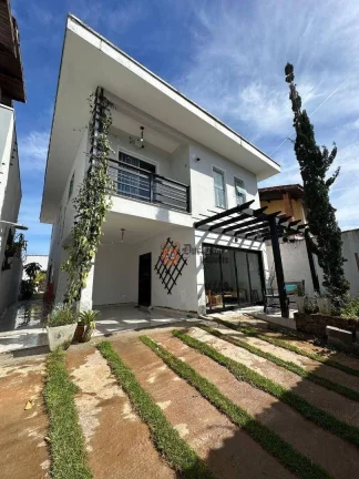 Imagem Sobrado com 4 dormitórios à venda, 200 m² por R$ 1.700.000 - Balneario Samburá - Peruíbe/SP