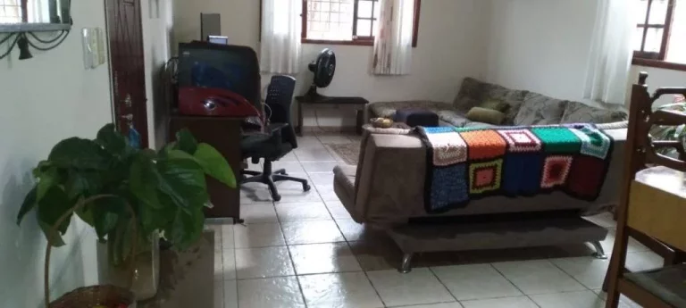 Imagem CASA COM 95 m² - MARACANÃ - PRAIA GRANDE SP