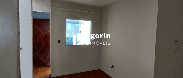 Imagem Sobrado à venda em Colombo, Palmital, com 4 quartos, 170,00m²