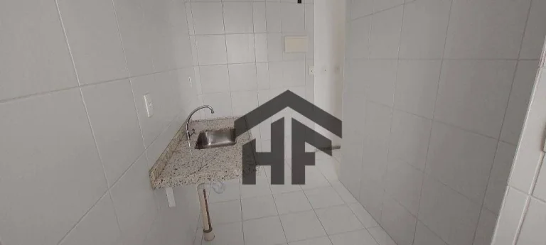 Imagem Apartamento com 2 Quartos à venda em Casa Amarela no Recife/PE