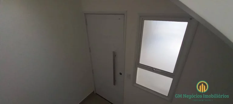 Imagem Casa nova, 3 dormitórios, (1 suíte) ótimo acabamento em condomínio