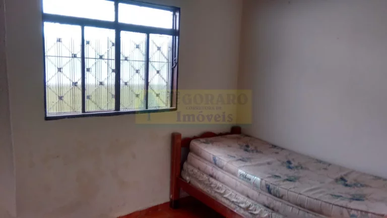 Imagem Imperdível casa à venda em Caraguatatuba-SP, bairro Prainha, 3 quartos, 1 suíte, 1 sala, 2 banheiros, 125m² de área. Venha conferir!