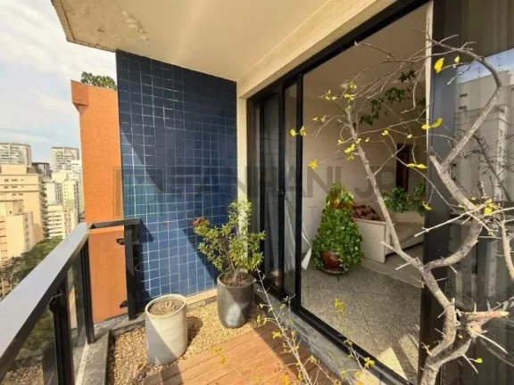 Imagem Locação em Condomínio de Alto Padrão em Indianópolis, São Paulo-SP: 3 Quartos, 1 Suíte, 2 Salas, 3 Banheiros, 4 Vagas, 154m².