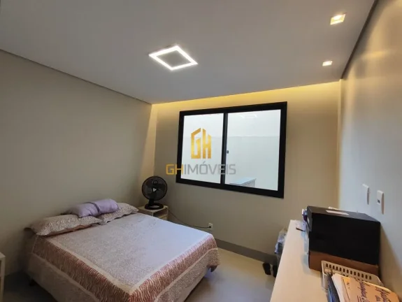 Imagem CA1736

Casa 3 quartos, no Parque Amazônia , com 407M² de terreno e 237M² de construção

A casa...